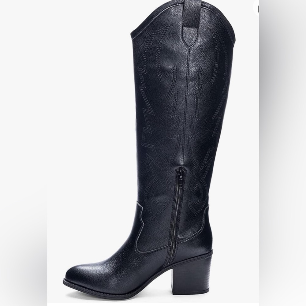 Dirty Laundry Upwind Boot size 8.5M